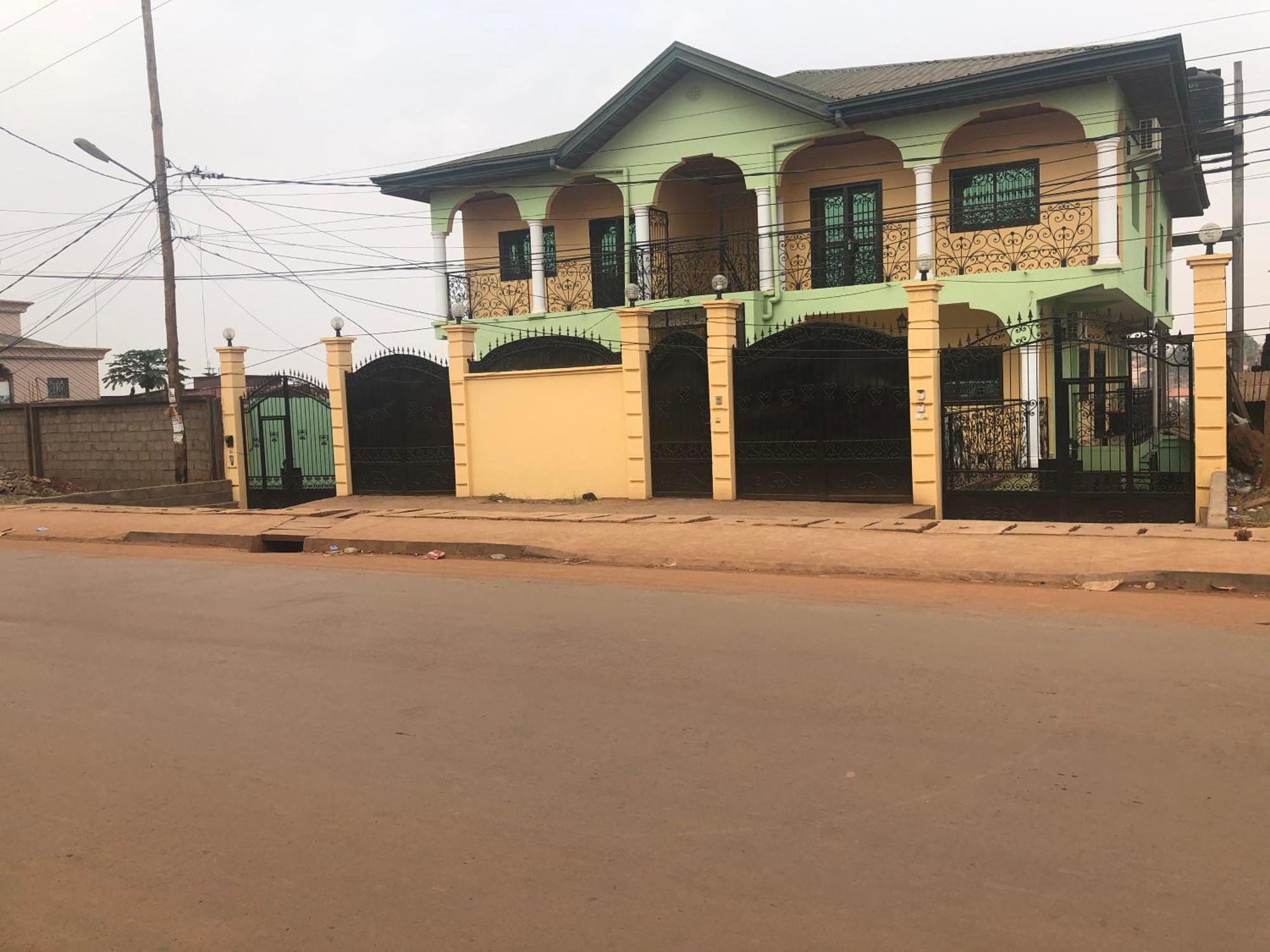 Appartement Moderne De 120M2, Dote De Cameras De Surveillance, Quartier Residentiel, Nkomo Maetur, Yaoundé エクステリア 写真