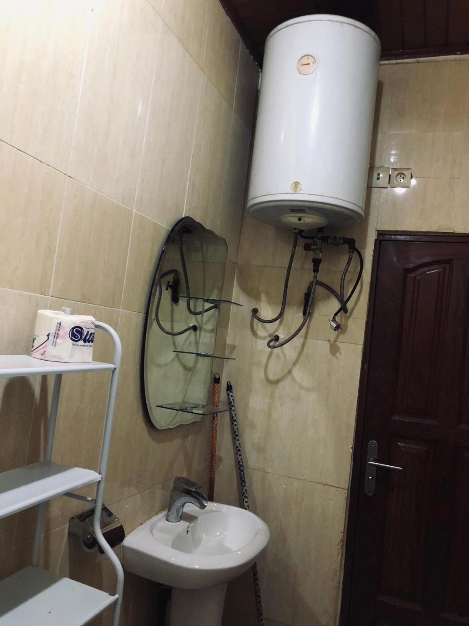 Appartement Moderne De 120M2, Dote De Cameras De Surveillance, Quartier Residentiel, Nkomo Maetur, Yaoundé エクステリア 写真